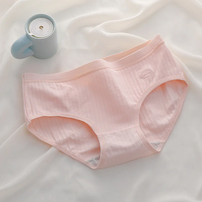 Simple Comfortable Antibacterial Briefs for Women