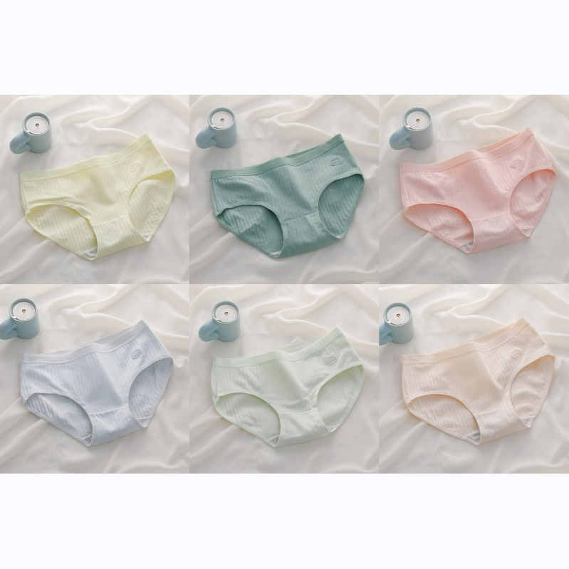 Simple Comfortable Antibacterial Briefs for Women
