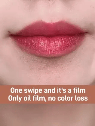 LIP ESSENCE OIL FOR LIGHT LINES AND COLOR CHANGES