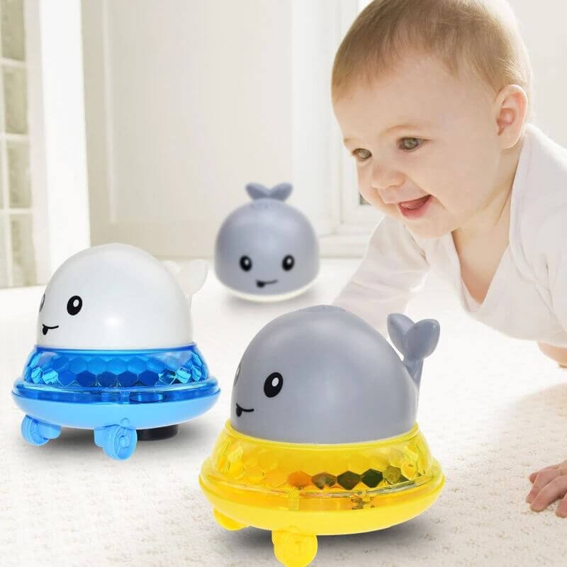 UFO WHALE 2 in 1 Bath Toy