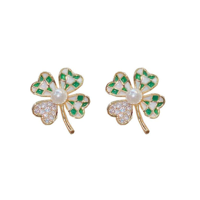 Four Leaf Clover Grid Studs